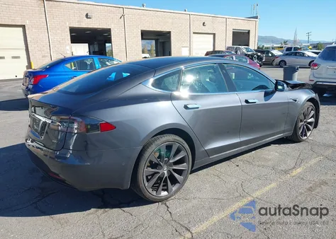 2019 Tesla Model S 100D/75D/Long Range/Standard Range from USA, damaged, VIN 5YJSA1E25KF306895